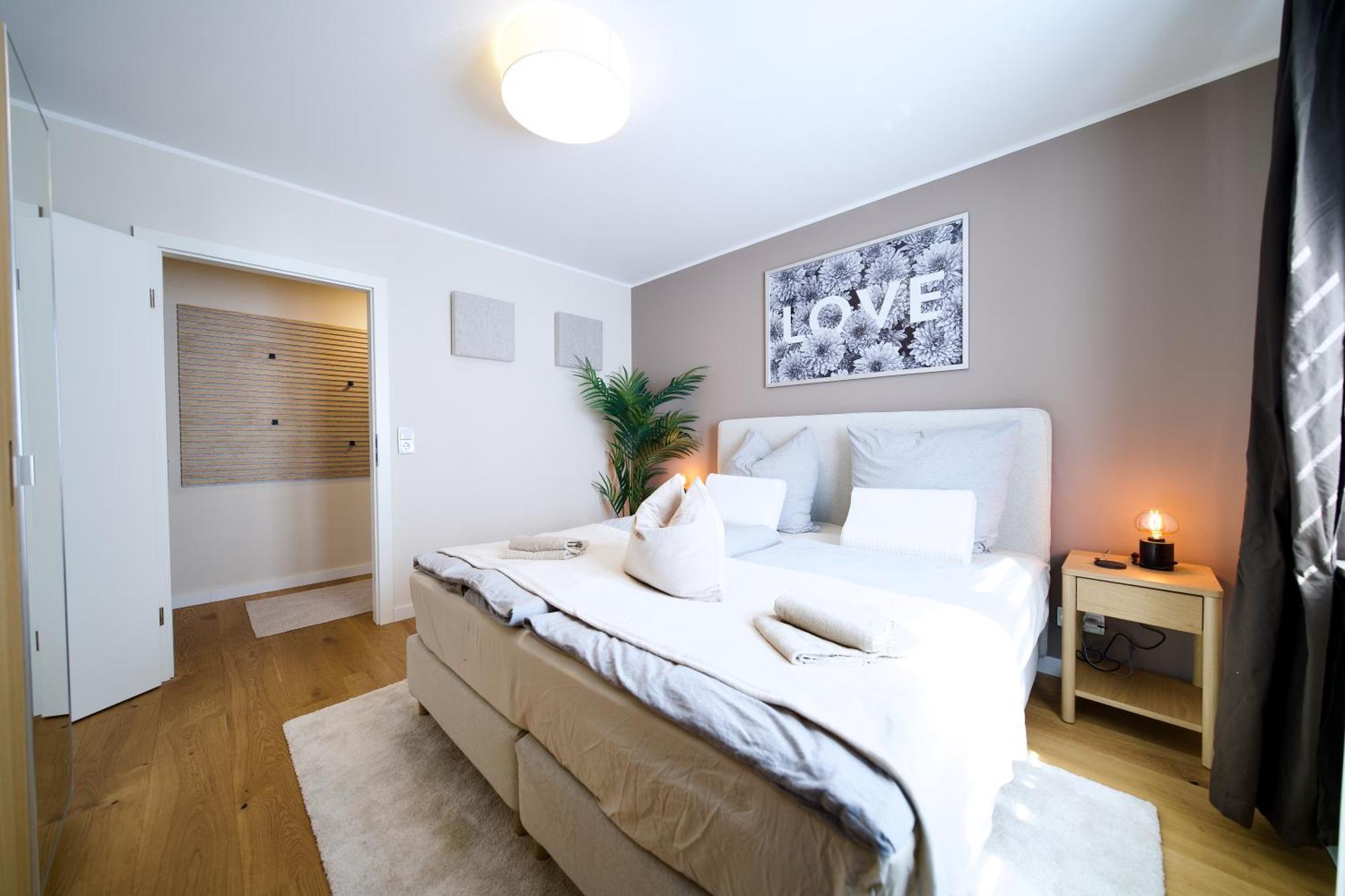 דירות צוויקאו Edler Wohnraum Schwanenteich-Oase Mit Balkon, Kaffeevollautomat, Lift & Parkplatz מראה חיצוני תמונה